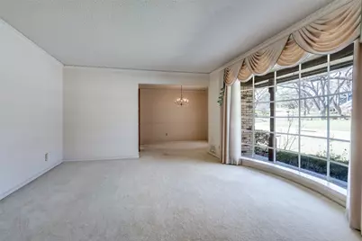 9824 Ravensway Drive, Dallas, TX 75238 - Photo 6