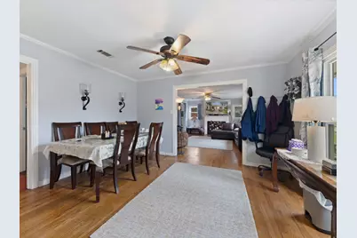 2153 W Lotus Avenue, Fort Worth, TX 76111 - Photo 8