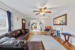 2153 W Lotus Ave, Fort Worth, TX 76111 - Photo 6