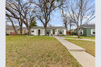 2153 W Lotus Avenue, Fort Worth, TX 76111 - Photo 1
