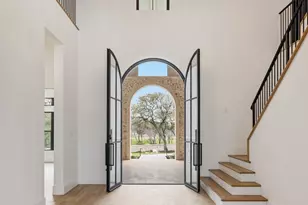 10621 Arrowhead Pt Dr, Fort Worth, TX 76179 - Photo 8