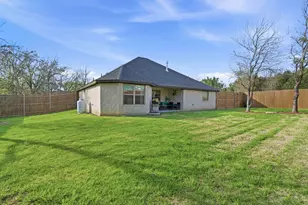 806 Colorado River Dr, Granbury, TX 76048 - Photo 24