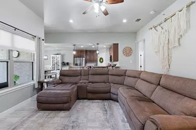 806 Colorado River Drive, Granbury, TX 76048 - Photo 6