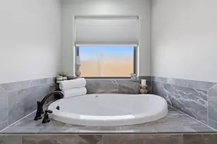 806 Colorado River Dr, Granbury, TX 76048 - Photo 18