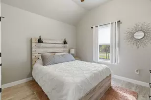 806 Colorado River Dr, Granbury, TX 76048 - Photo 22