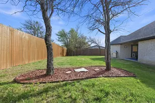 806 Colorado River Dr, Granbury, TX 76048 - Photo 30
