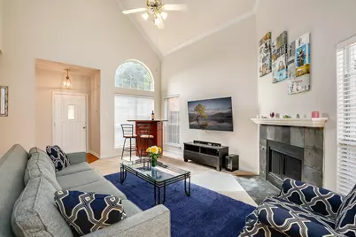 18719 Riverstone Court, Dallas, TX 75252 - Photo 4