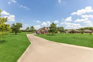 1062 Savannah Ln, Oak Ridge, TX 75142 - Photo 4
