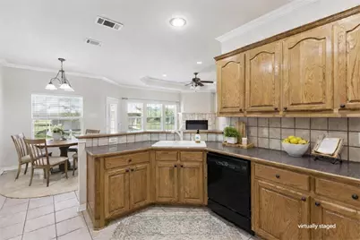 1062 Savannah Lane, Oak Ridge, TX 75142 - Photo 20