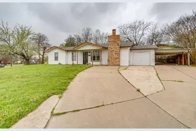 109 NE Cindy Lane, Burleson, TX 76028 - Photo 2