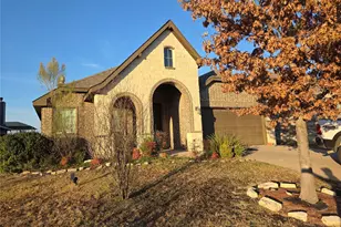 225 Dakota Dr, Waxahachie, TX 75167 - Photo 1