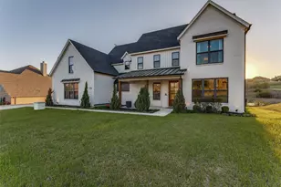 12440 Bella Vineyard Dr, Fort Worth, TX 76126 - Photo 2