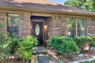 2512 Sherwood Dr, Sherman, TX 75092 - Photo 2