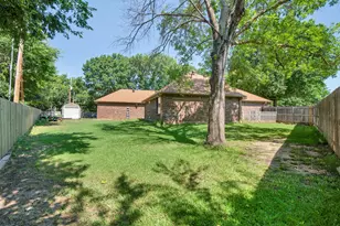 2512 Sherwood Dr, Sherman, TX 75092 - Photo 32