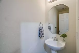 336 Plantation Dr E, Burleson, TX 76028 - Photo 22