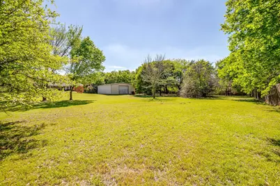 336 Plantation Drive E, Burleson, TX 76028 - Photo 38