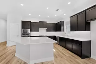 1805 Arbor Dr, Forney, TX 75126 - Photo 2