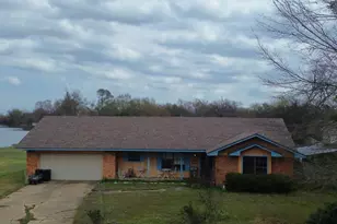 200 Myndi St, Sulphur Springs, TX 75482 - Photo 1