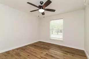 425 N Rosemont Ave, Dallas, TX 75208 - Photo 2