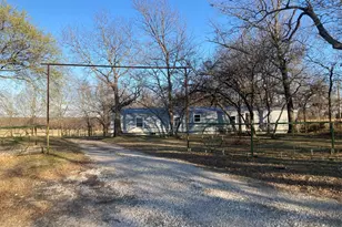 248 Shaffer Rd, Denison, TX 75021 - Photo 2