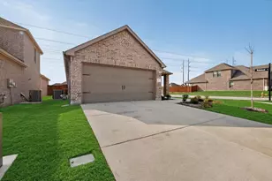 621 Cherish Day Dr, Lavon, TX 75166 - Photo 2