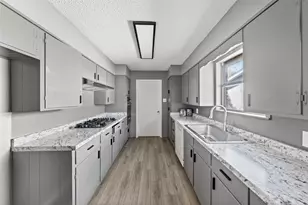 1201 Melrose Dr, Waco, TX 76710 - Photo 8