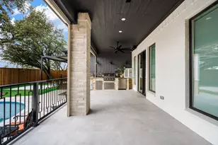 12007 Quincy Ln, Dallas, TX 75230 - Photo 38