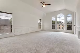 6215 Kingswood Dr, Arlington, TX 76001 - Photo 16