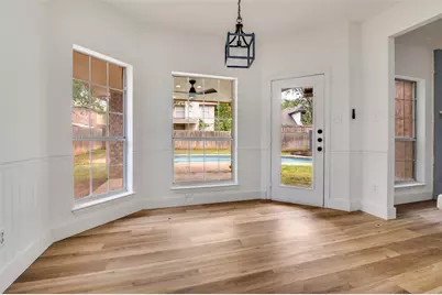 6215 Kingswood Drive, Arlington, TX 76001 - Photo 4