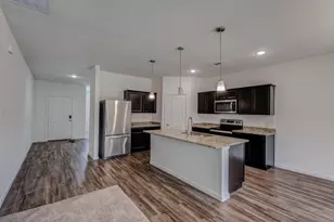 313 Concho River Dr, Glenn Heights, TX 75154 - Photo 8