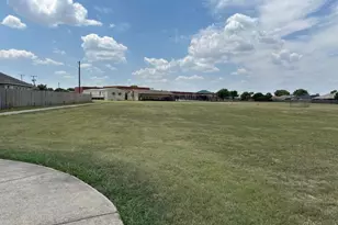 8404 Autumn Creek Trail, Fort Worth, TX 76134 - Photo 18