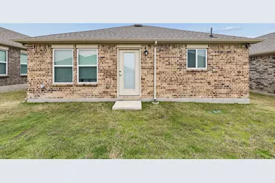1005 Memorial Drive, Little Elm, TX 76227 - Photo 4