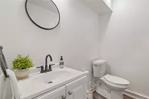 12748 Burninglog Ln, Dallas, TX 75243 - Photo 6