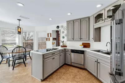 2701 Clearmeadow Court, Bedford, TX 76021 - Photo 4