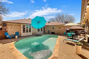 2701 Clearmeadow Ct, Bedford, TX 76021 - Photo 34