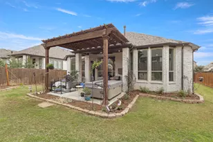1201 Bluestem Dr, Aubrey, TX 76227 - Photo 2