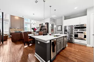 555 Via Amalfi, Irving, TX 75039 - Photo 10