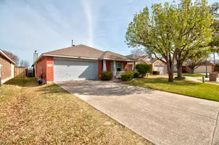 9004 Warren Dr, McKinney, TX 75071 - Photo 2