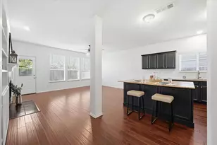 2816 Memorial Dr, Denton, TX 76210 - Photo 4