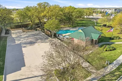 2816 Memorial Drive, Denton, TX 76210 - Photo 36