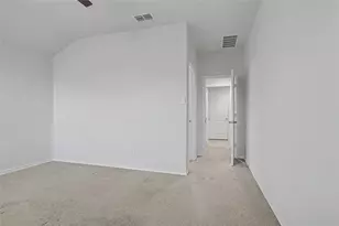 724 Basteen Ln, Justin, TX 76247 - Photo 14