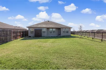 724 Basteen Lane, Justin, TX 76247 - Photo 10