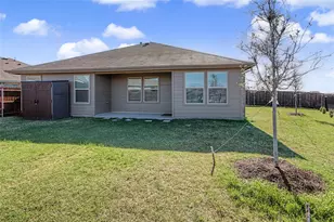 724 Basteen Ln, Justin, TX 76247 - Photo 24