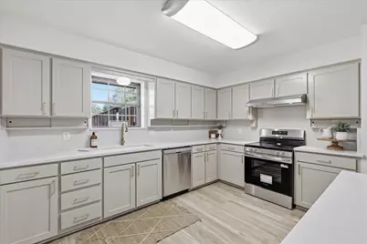 1929 Ruidoso Run, Lewisville, TX 75077 - Photo 32