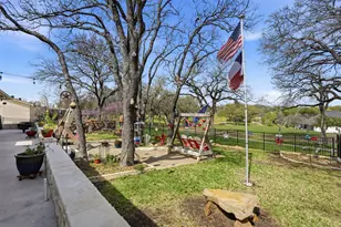 4705 Cimmaron Trail, De Cordova, TX 76049 - Photo 26