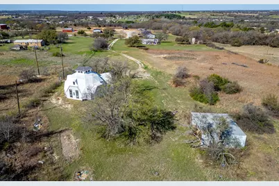 320 Windy Hill Lane, Springtown, TX 76082 - Photo 14