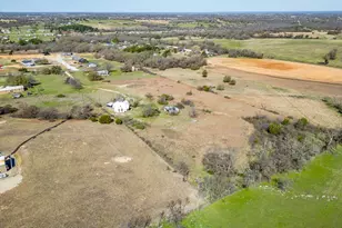 320 Windy Hill Ln, Springtown, TX 76082 - Photo 8