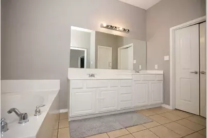 8404 Loma Alta Trail, McKinney, TX 75070 - Photo 4