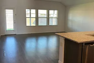 1001 Euston St, Denton, TX 76209 - Photo 2