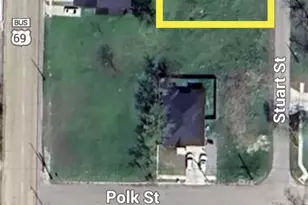 1704 Stuart St, Greenville, TX 75401 - Photo 1